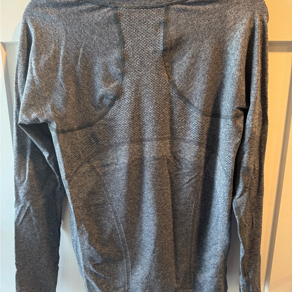 Gray Long Sleeve Top athletic - Picture 2 of 3